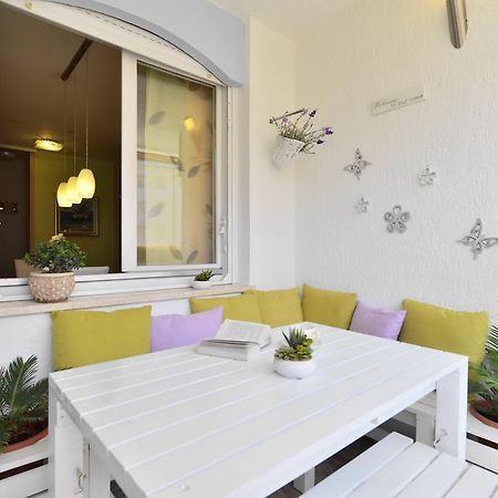 Cozy Beach Apartment Σπλιτ Εξωτερικό φωτογραφία