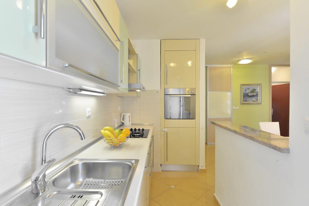 Cozy Beach Apartment Σπλιτ Εξωτερικό φωτογραφία